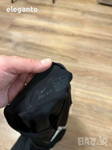 Оригинална Юношеска футболна тениска Nike Malaga CF 2018 2019  Away/Гостуваща , 158/170 размер , снимка 5 - Футбол - 53996508