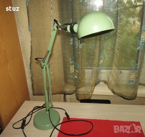 Настолна LED лампа 
