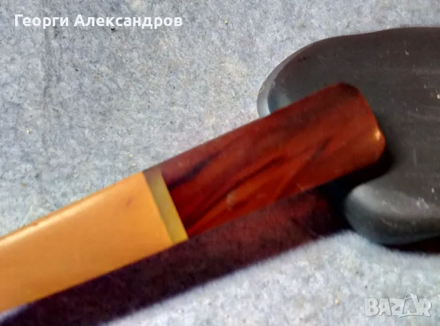 СТАРИННА БРОНЗОВА ДЕБЕЛО ПОСРЕБРЕНА ЛОПАТКА за СЕРВИРАНЕ на ТОРТА с КЕХЛИБАРЕНА ДРЪЖКА КЕХЛИБАР, снимка 3 - Прибори за хранене, готвене и сервиране - 48148540