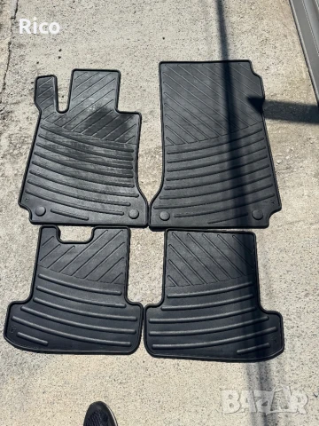 Оригинални Гумени Стелки за Мерцедес!