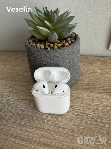 Безжични слушалки Apple Air Pods 