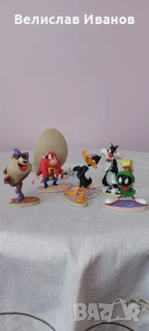 5 броя колекционерски фигурки на Looney toons от полирезин. Отлично състояние