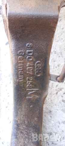 Преден десен шенкел за VW Passat B5, снимка 2 - Части - 51790937