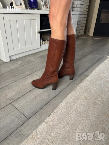 Дамски ботуши Timberland 37, снимка 2 - Дамски ботуши - 52269802