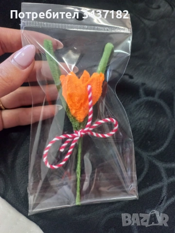 Брошка-мартеница или само брошка, снимка 8 - Изкуствени цветя - 53961366