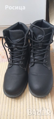 Боти/ кубинки в бежов и черен  цвят, велур, 39 номер., чисто нови, снимка 6 - Дамски боти - 53141434