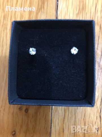 Сребърни обеци с цирконии на винт проба 925 