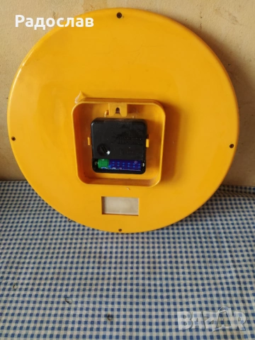 стар часовник HB cigarettes , снимка 3 - Стенни часовници - 53250080