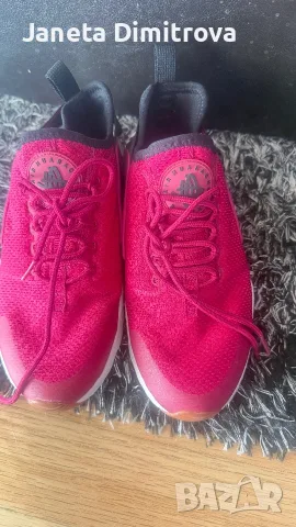 Дамски маратонки Nike