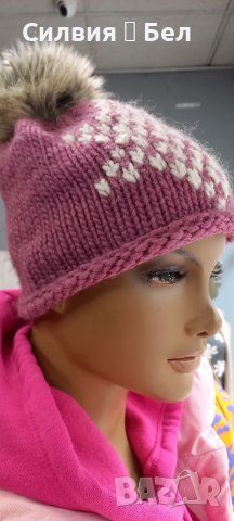 Дамска шапка 