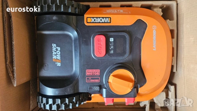Косачка-робот WORX LANDROID WR130E 300 м2 и WORX Landroid M500 WR141E, снимка 3 - Градинска техника - 51840149