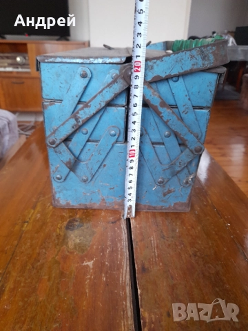 Старо метално сандъче за инструменти, снимка 4 - Други ценни предмети - 52080136