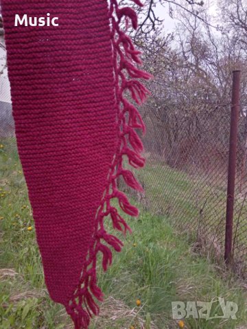 Автентичен ръчно плетен НОВ вълнен дамски шал , снимка 5 - Шалове - 40643768