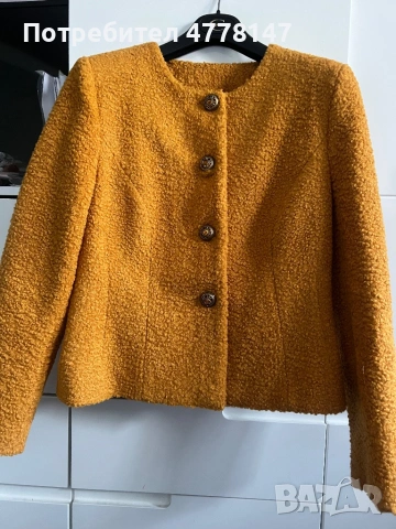 Елегантно вталено сако, тип букле