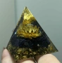 Подаръче Oргонитни пирамиди с естествени камъни, снимка 3