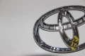 Задна емблема Toyota Auris E15 E150 (2007-2010г.) 753120D010 емблема заден капак Тойота Аурис, снимка 5
