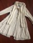 Плетена бяла жилетка 