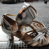 Обувки за спортни танци , снимка 1 - Детски обувки - 40732919