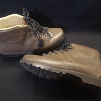 Австрийски обувки , снимка 5 - Антикварни и старинни предмети - 40752195
