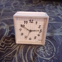 Стар часовник,будилник Ruhla, снимка 1 - Други ценни предмети - 29864803