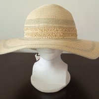 Оригинална дамска шапка BARTS, снимка 9 - Шапки - 40860436