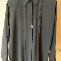 Черна риза с дълг ръкав и бродерия, снимка 1 - Ризи - 42042228
