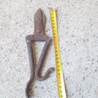 Стара ножица за ламарина, снимка 1 - Антикварни и старинни предмети - 34359892