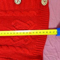 Детска червена плетена жилетка Lc Waikiki 7-8 г, снимка 2 - Детски пуловери и жилетки - 39567783