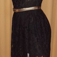 Atmosphere  M Черна дантелена рокля с златист кожен колан, снимка 6 - Рокли - 33945274