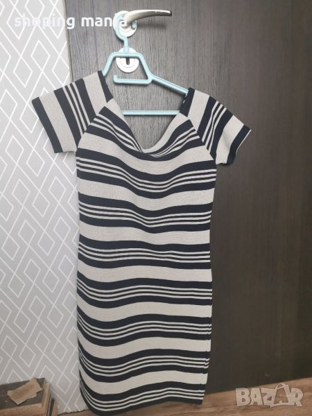 Маркова дамска рокля, снимка 1