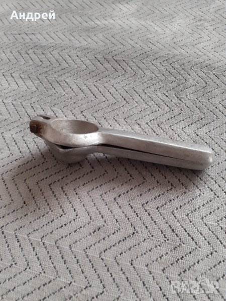 Стар домакински уред,преса, снимка 1