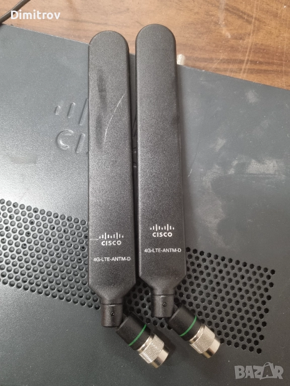 Cisco 4G-LTE-ANTM-D антена, снимка 1
