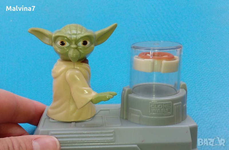 Фигурка на Йода (STAR WARS ), снимка 1