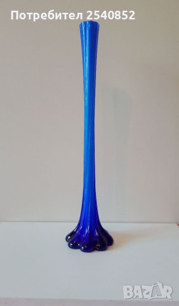 Стара ваза от цветно стъкло , снимка 1