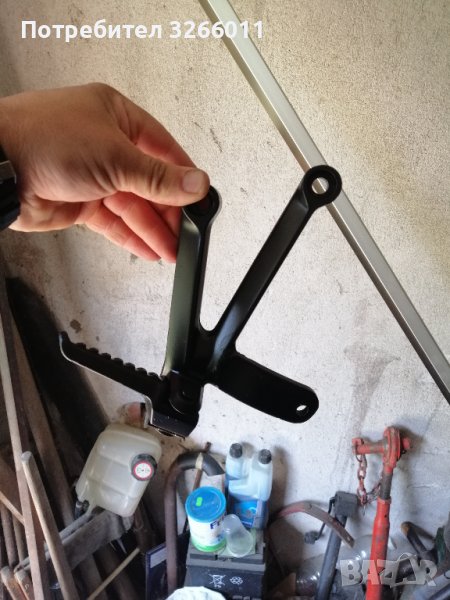 Задна дясна степенка кавазаки Zx10r , снимка 1