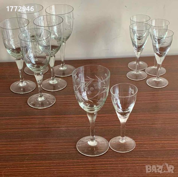 Кристални гравирани чаши стари, снимка 1