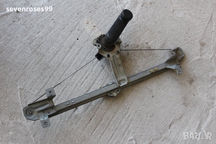 Машинка стъкло ръчна задна лява Опел Вектра А 1.4i 1991 Opel Vectra A, снимка 1