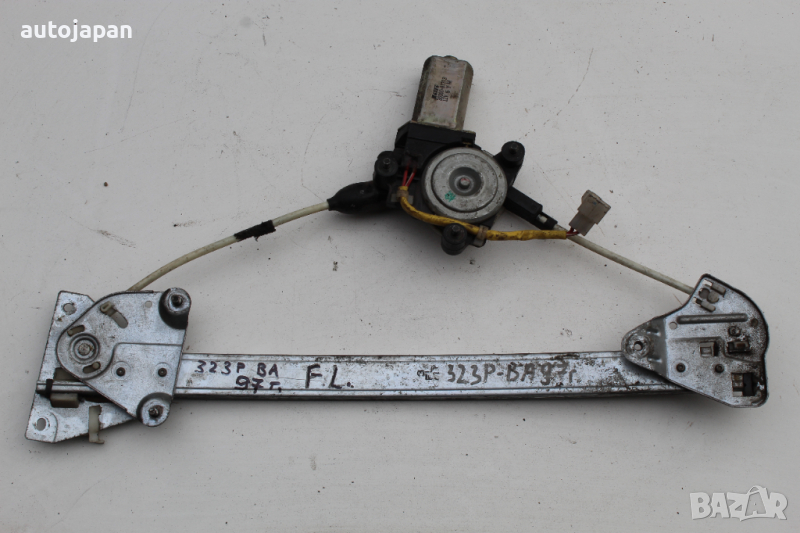 Преден ляв електрически стъклоповдигач Мазда 323п ба хечбек 97г Mazda 323p ba hatchback 1997, снимка 1