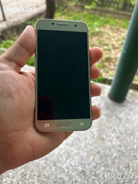 Samsung A3 2017, снимка 1