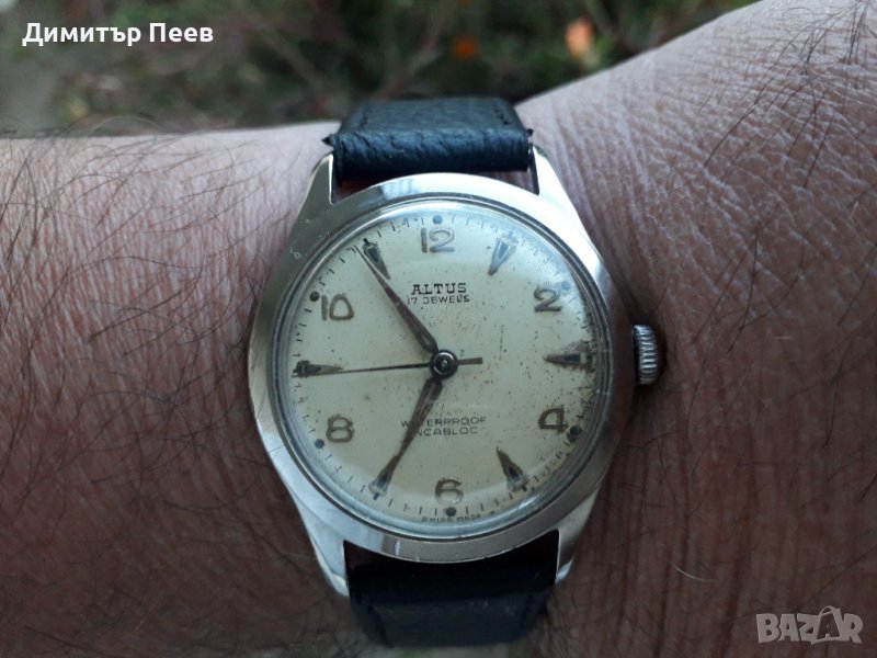 Altus, снимка 1