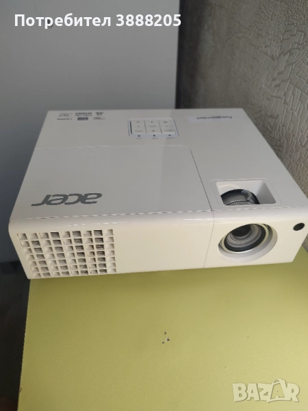 Мултимедиен проектор Аcer H6510BD, снимка 1