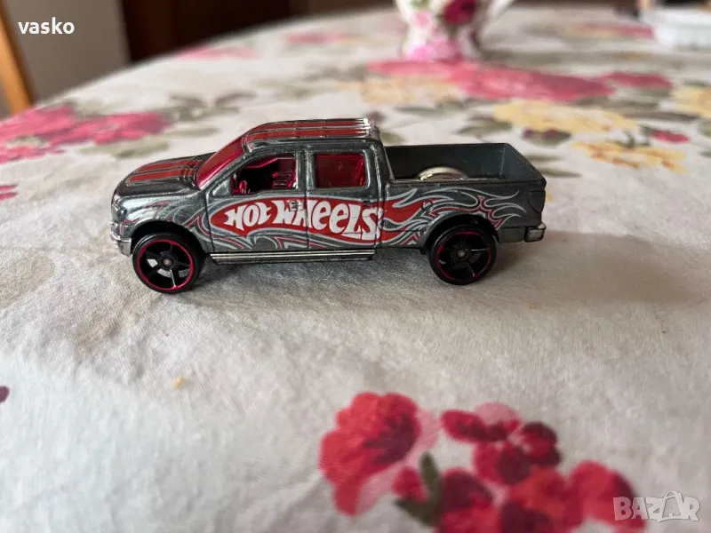 Hot wheels 2009 Ford F 150, снимка 1