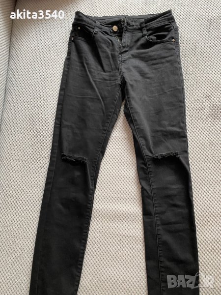 Черни дънки със скъсани колене, снимка 1