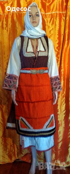Автентична Македонска женска носия, снимка 1