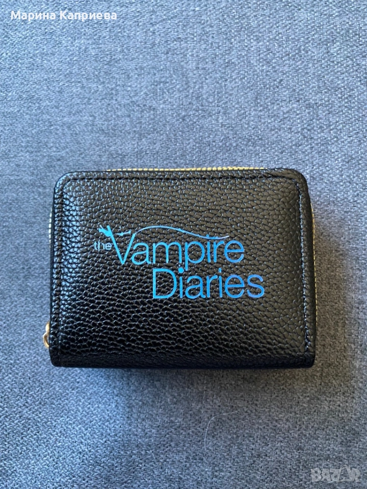 Нови тематично портмонета на Дневниците на вампира - малко, снимка 1