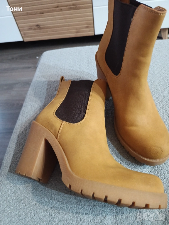 Дамски боти, снимка 1
