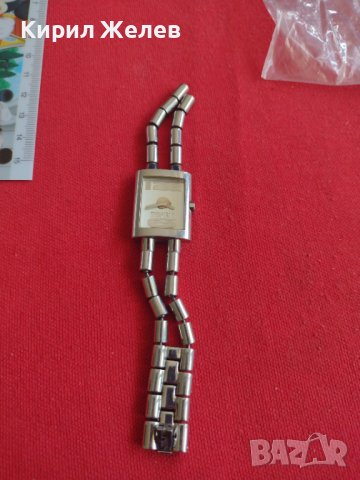 Фешън модел дамски часовник  ESPRIT много красив стилен дизайн 24210, снимка 6 - Дамски - 37455759