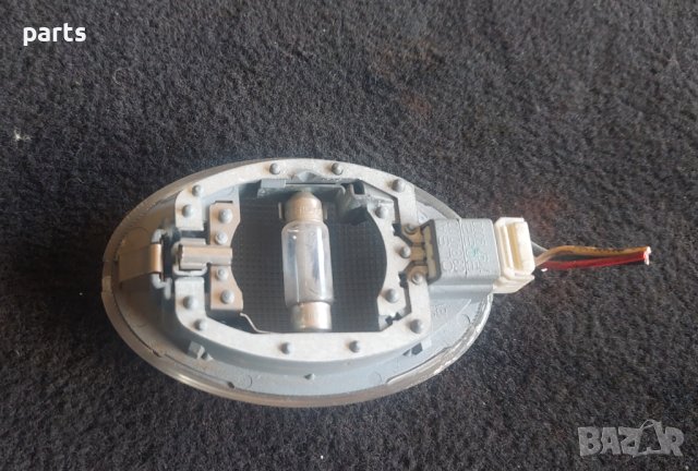 Плафон Багажник Фиат Мареа - 0884000 N, снимка 2 - Части - 42411825