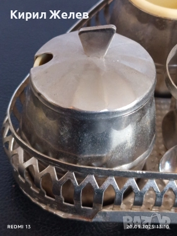 Винтидж Руски комплект за подправки метален рядък за КОЛЕКЦИЯ 51063, снимка 2 - Други ценни предмети - 51777208