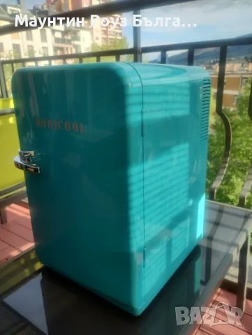Ретро Мини Хладилник -  12V / 220 V - като нов , снимка 4 - Хладилници - 50035206
